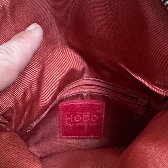 Hobo The Original Floral Chain Clutch - Picture 3 of 4